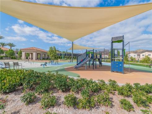 258  Maricopa  , Irvine, CA