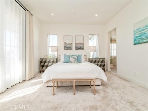 258  Maricopa  , Irvine, CA