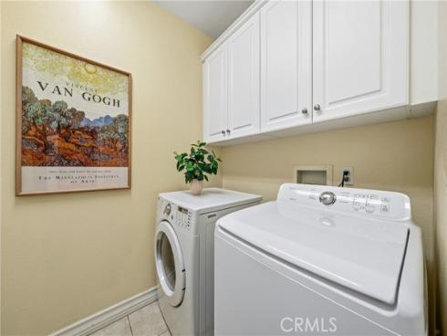 123  Chantilly  , Irvine, CA