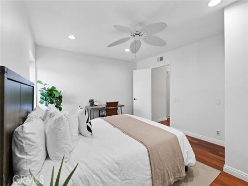 7  Boone  , Irvine, CA