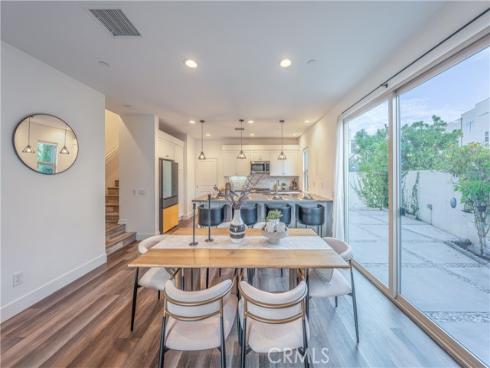 177  Frame  , Irvine, CA