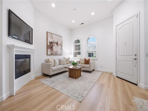 23  Herringbone  , Irvine, CA