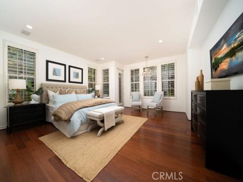 60  New Dawn  , Irvine, CA