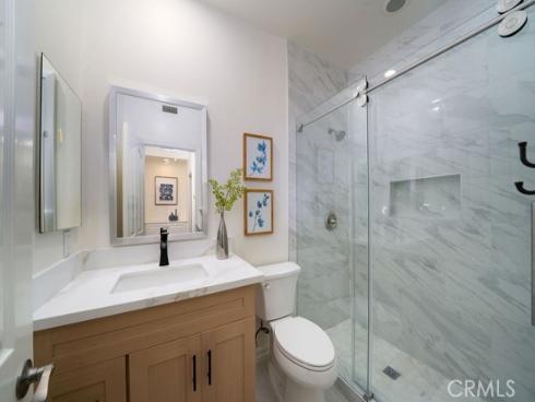 60  New Dawn  , Irvine, CA