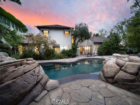 60  New Dawn  , Irvine, CA