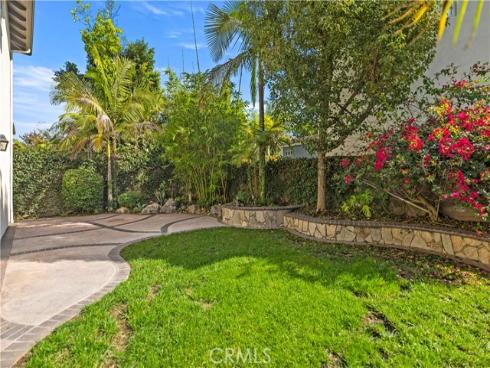 6  Napa  , Irvine, CA