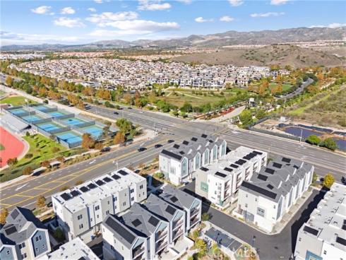 398  Merit  , Irvine, CA