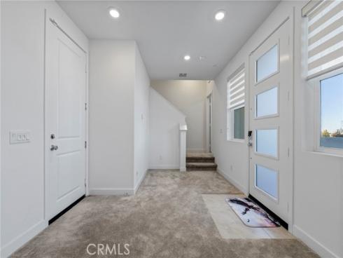 398  Merit  , Irvine, CA