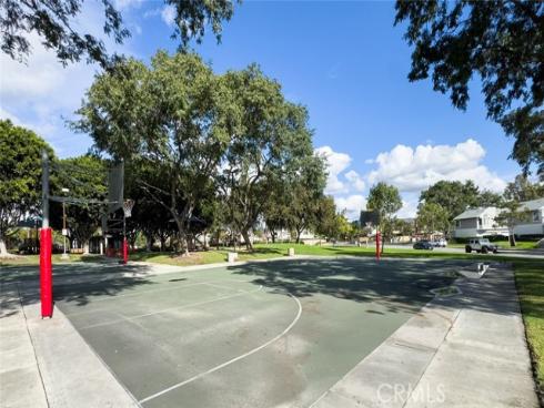 257  Huntington  , Irvine, CA