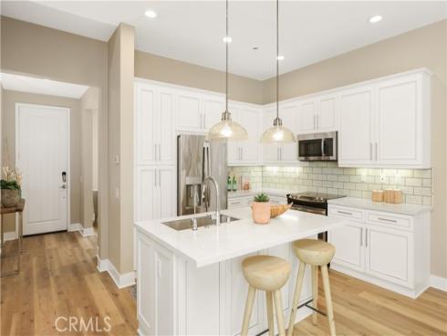 245  Follyhatch  , Irvine, CA