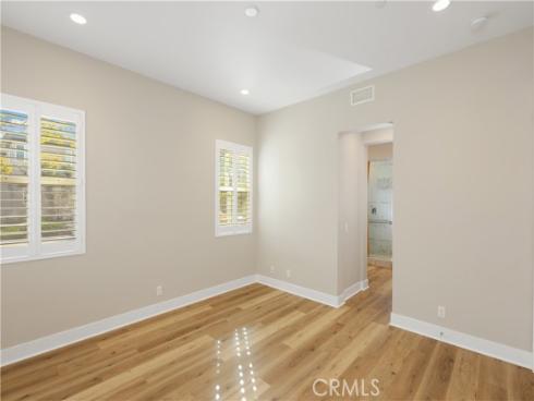 245  Follyhatch  , Irvine, CA