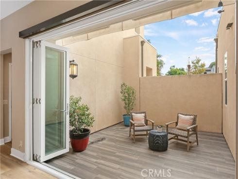 245  Follyhatch  , Irvine, CA