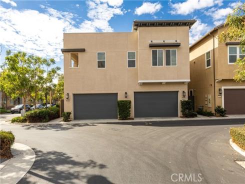 245  Follyhatch  , Irvine, CA