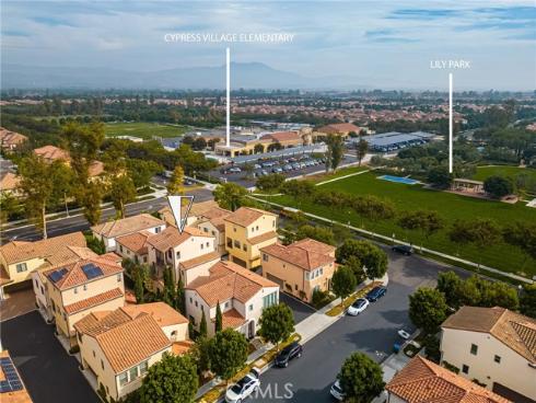 119  Strawberry  , Irvine, CA