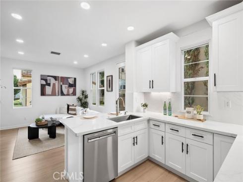 345  Tall Oak  , Irvine, CA