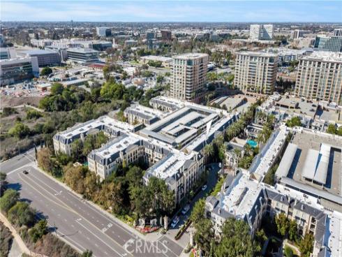 2114  Watermarke  , Irvine, CA