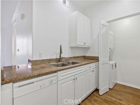 2114  Watermarke  , Irvine, CA