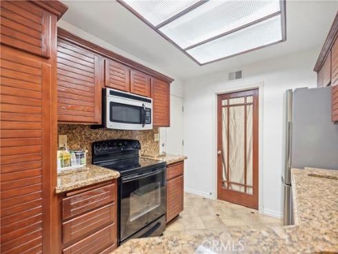 14  Scripps Aisle  , Irvine, CA