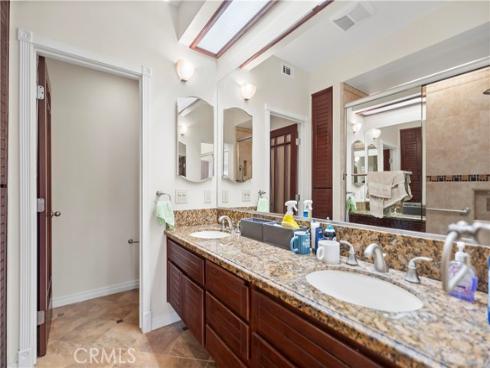 14  Scripps Aisle  , Irvine, CA