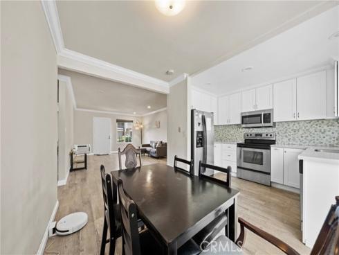 63  Streamwood  , Irvine, CA