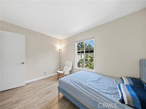 63  Streamwood  , Irvine, CA