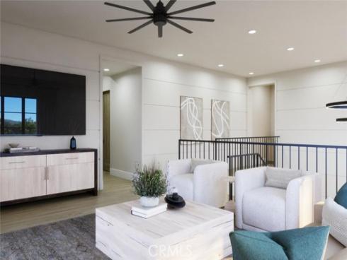 552  Peninsula  , Irvine, CA