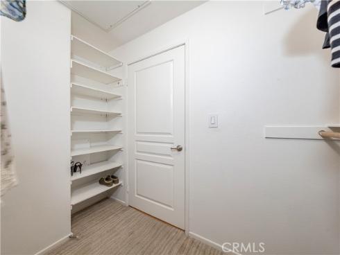 2337  Watermarke  , Irvine, CA