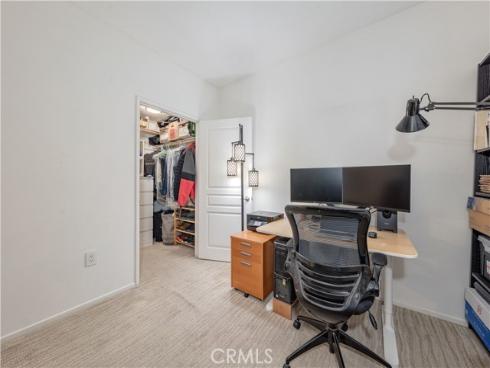 2337  Watermarke  , Irvine, CA