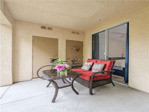 2337  Watermarke  , Irvine, CA