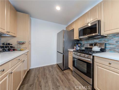 2337  Watermarke  , Irvine, CA