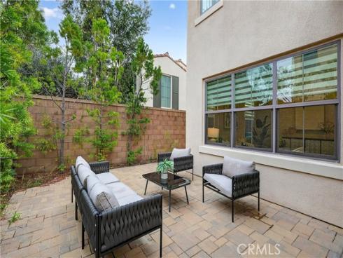 68  Quentin  , Irvine, CA