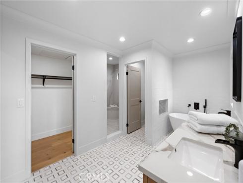 16  Morning Glory  , Irvine, CA