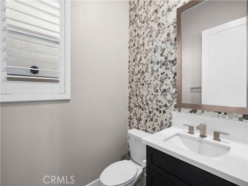 113  Pixel  , Irvine, CA