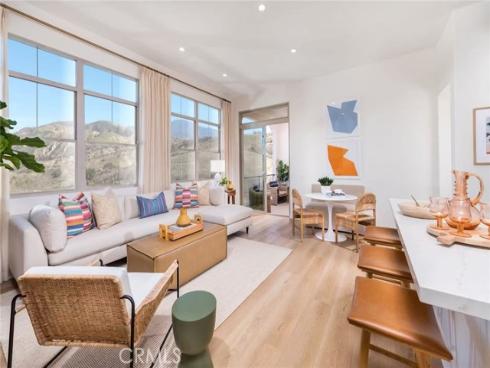 126  Sunnyside  , Irvine, CA