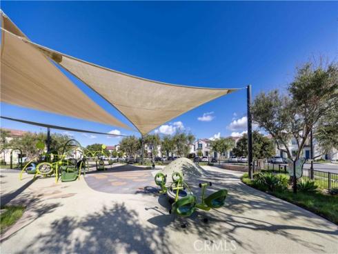 126  Sunnyside  , Irvine, CA