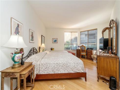 74  Lehigh Aisle  , Irvine, CA