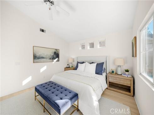 9  Santa Luzia Aisle  , Irvine, CA