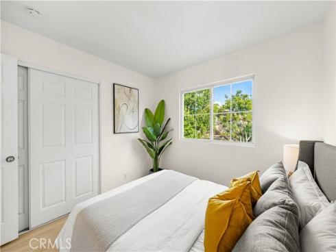 9  Santa Luzia Aisle  , Irvine, CA