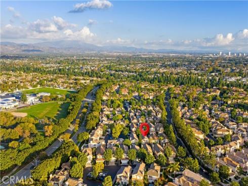 9  Santa Luzia Aisle  , Irvine, CA