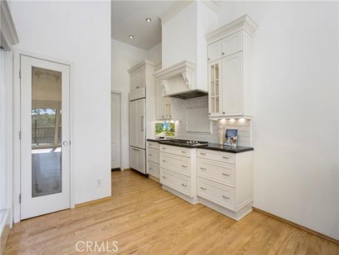 14  Vista  , Irvine, CA