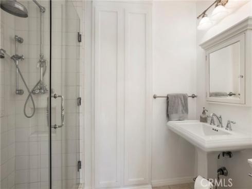 14  Vista  , Irvine, CA