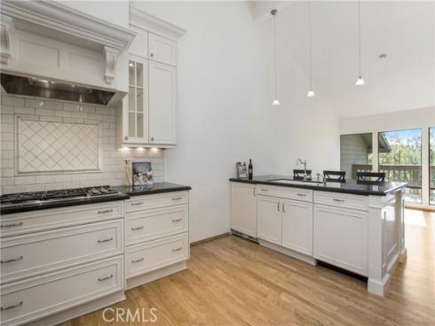 14  Vista  , Irvine, CA