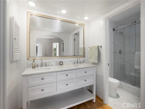 14  Vista  , Irvine, CA