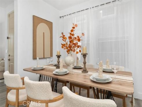 31  Dinuba  , Irvine, CA