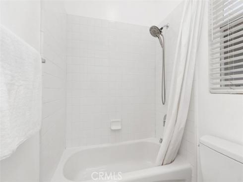 31  Dinuba  , Irvine, CA