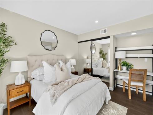 16  Rana  57 , Irvine, CA