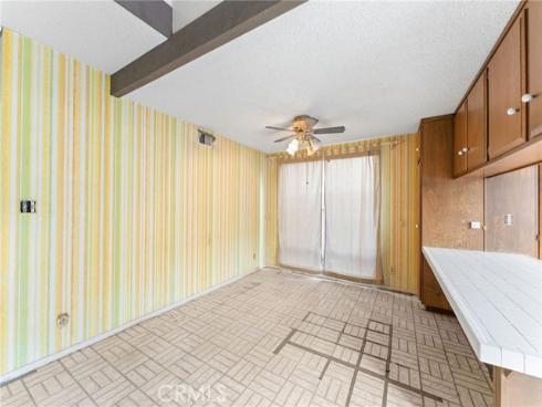 15422  Alsace  , Irvine, CA