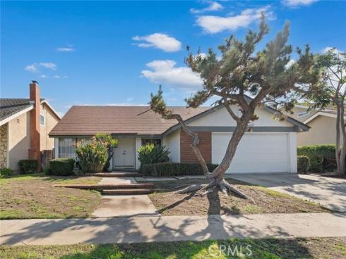 15422  Alsace  , Irvine, CA