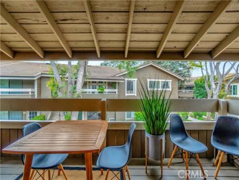 174  Streamwood  , Irvine, CA