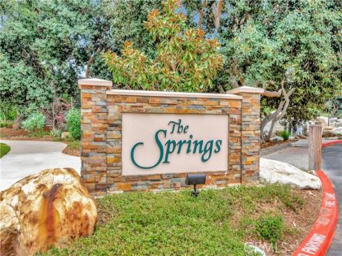 174  Streamwood  , Irvine, CA